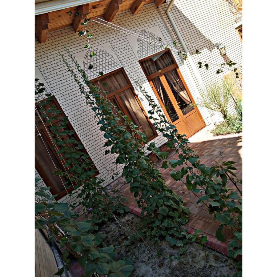 Rahmat Guesthouse Buchara Buitenkant foto